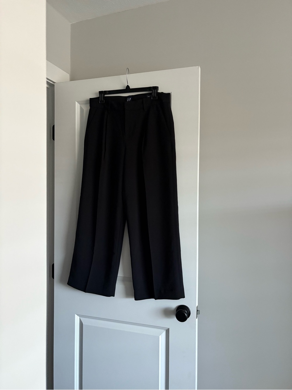 GAP Petite Black Low-Rise Trousers